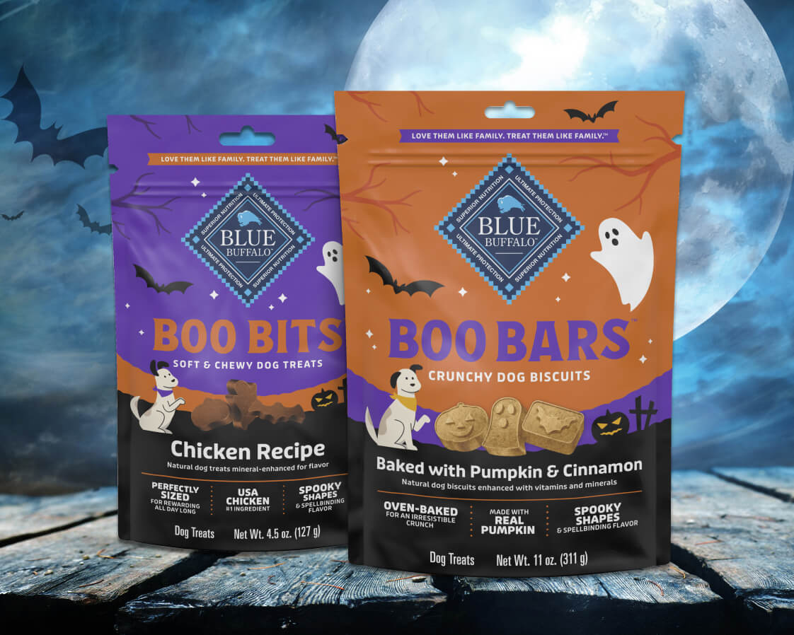 Blue Buffalo Boo Bars Halloween-themed dog treats packaging with orange and black design, featuring ghosts and wheat-free ingredients.
