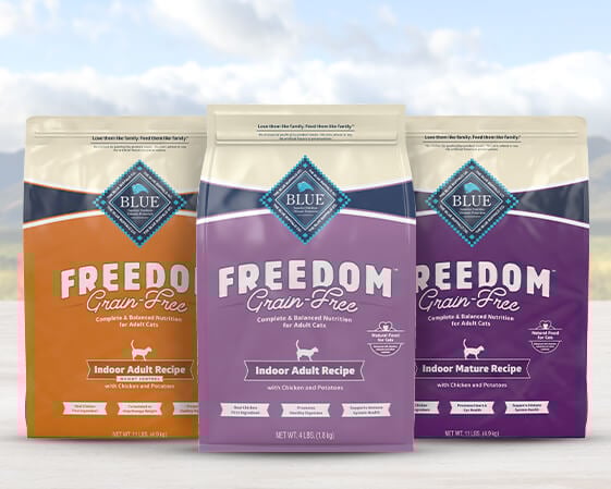 bags of blue freedom cat dry food