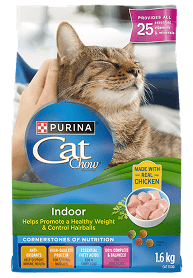 A bag of Purina Cat Chow Indoor cat food featuring a relaxed cat and real chicken for indoor cats.